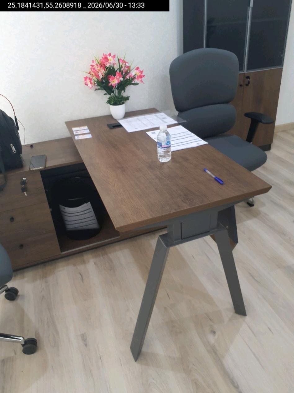 Client service desk at Wady Alshjrt repair centre, Business Bay, Dubai